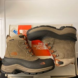 The North Face - youth size 2 snow boots.